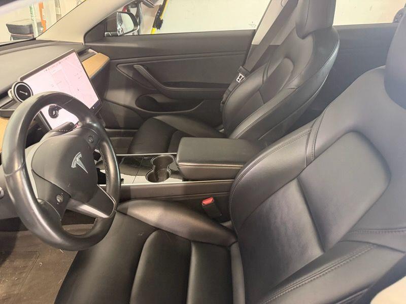 tesla model 3 2019 5YJ3E1EB0KF359240 image tesla model 3 2019 5YJ3E1EB0KF359240 image